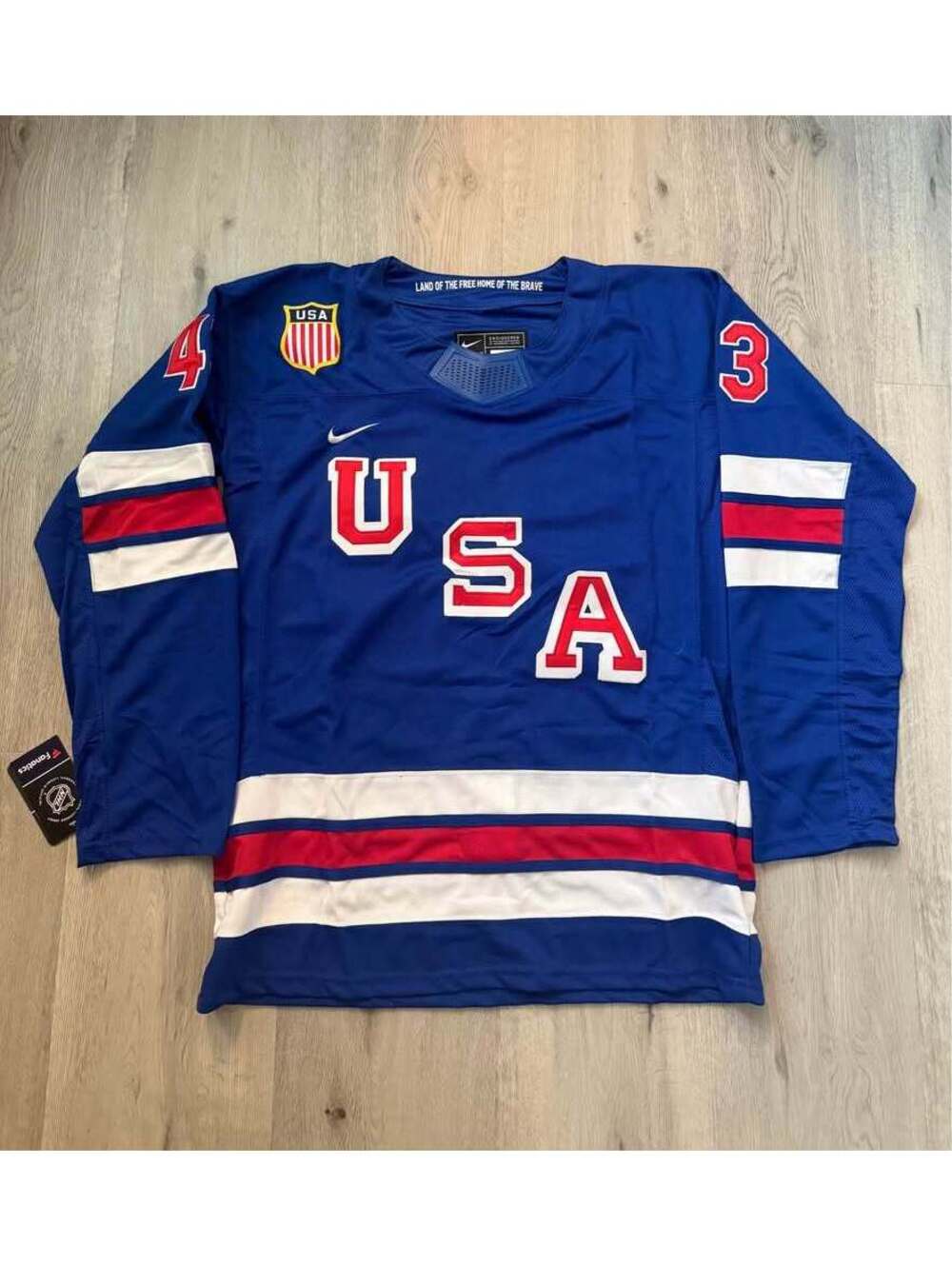 Quinn Hughes Team USA Olympic Hockey Jersey size medium nwt
